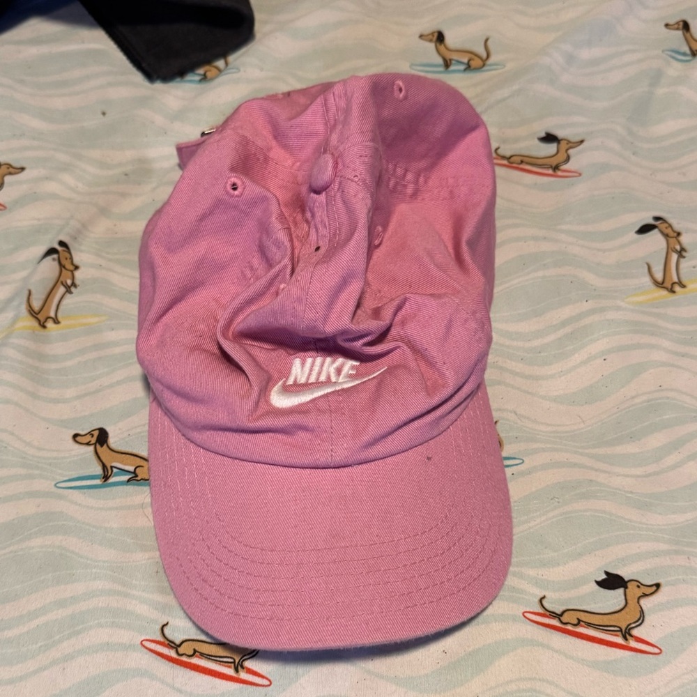 Nike Pink Fuchsia Baseball Cap Strap Back